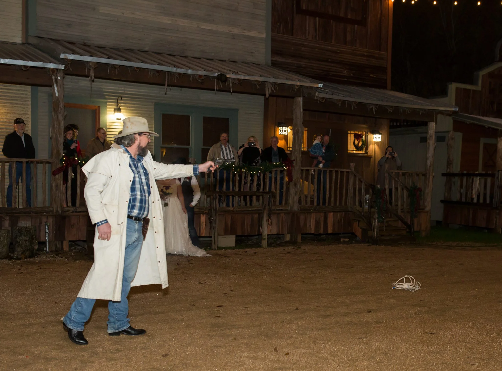 Western shootout actor performing in Sycamoreville at night