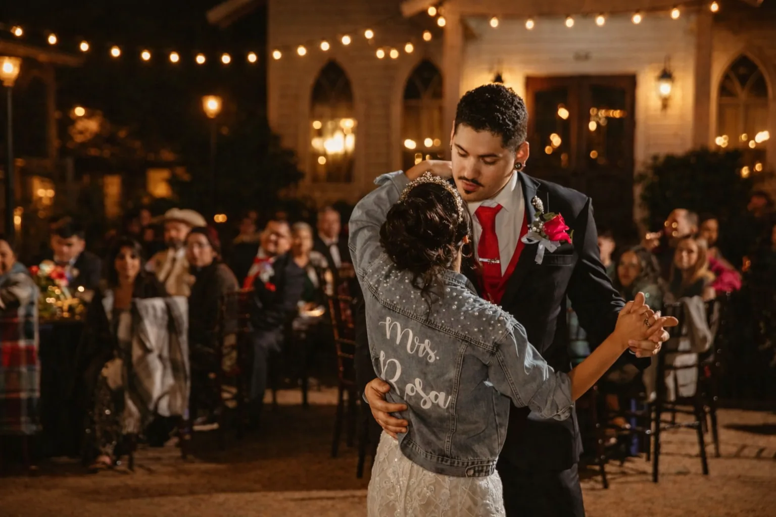 Couple dancing in Sycamoreville at night