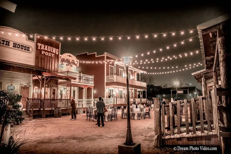 Sycamoreville evening reception